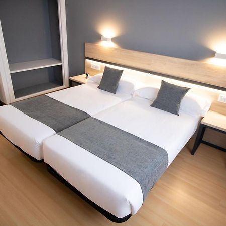 Alda Puerto Seco Hotel Burgo Екстериор снимка