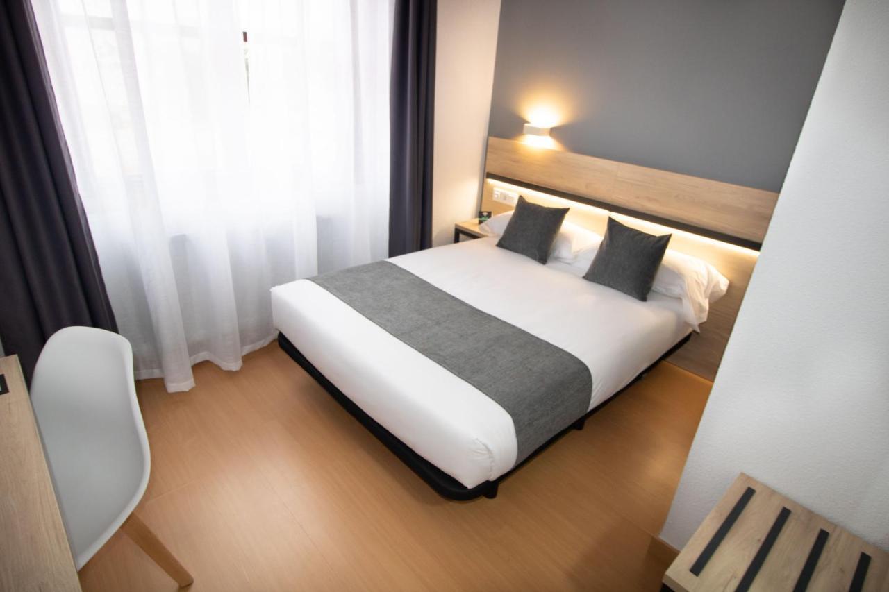 Alda Puerto Seco Hotel Burgo Екстериор снимка