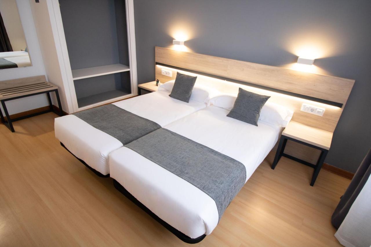 Alda Puerto Seco Hotel Burgo Екстериор снимка