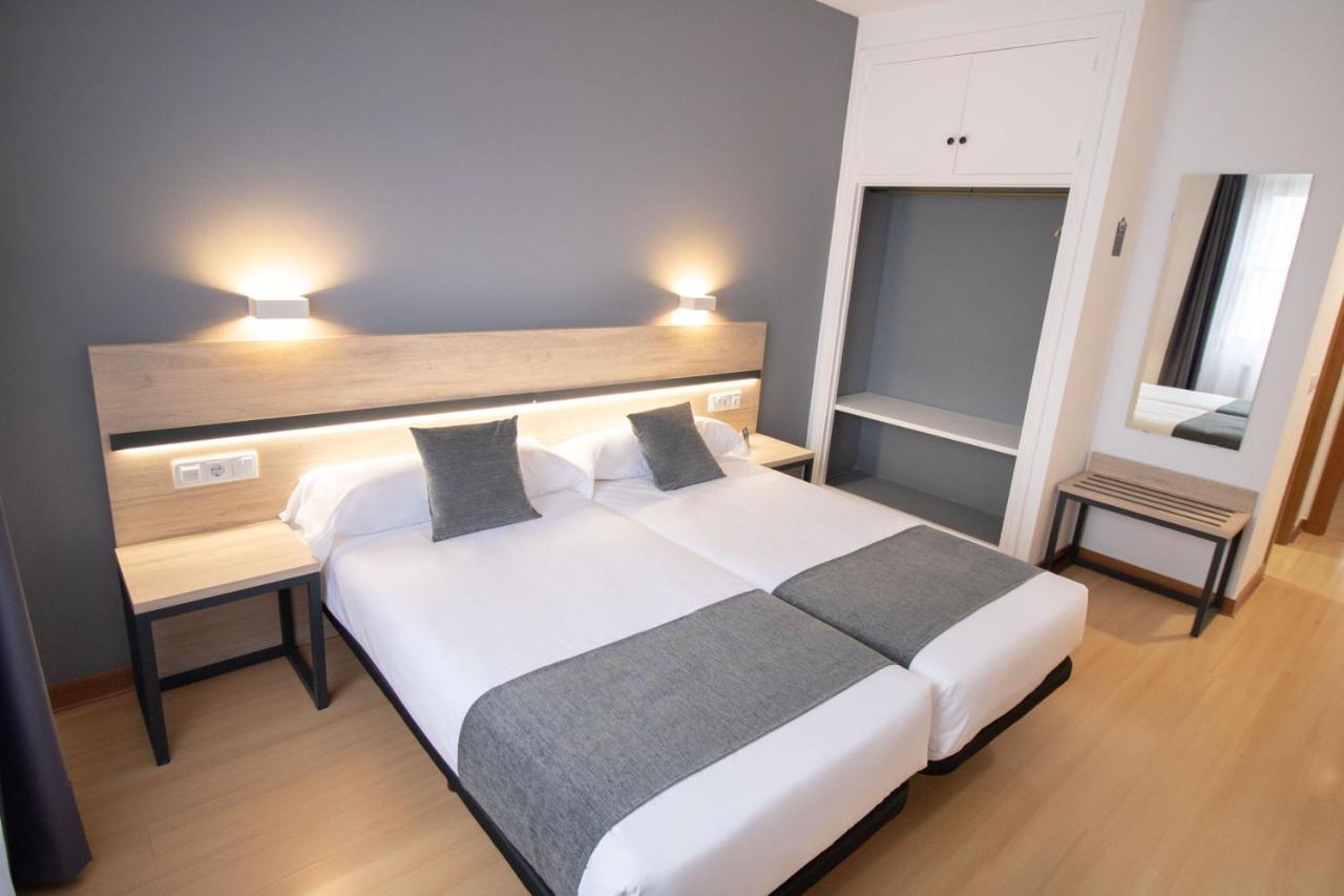Alda Puerto Seco Hotel Burgo Екстериор снимка