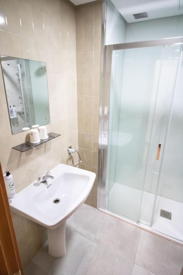 Alda Puerto Seco Hotel Burgo Екстериор снимка