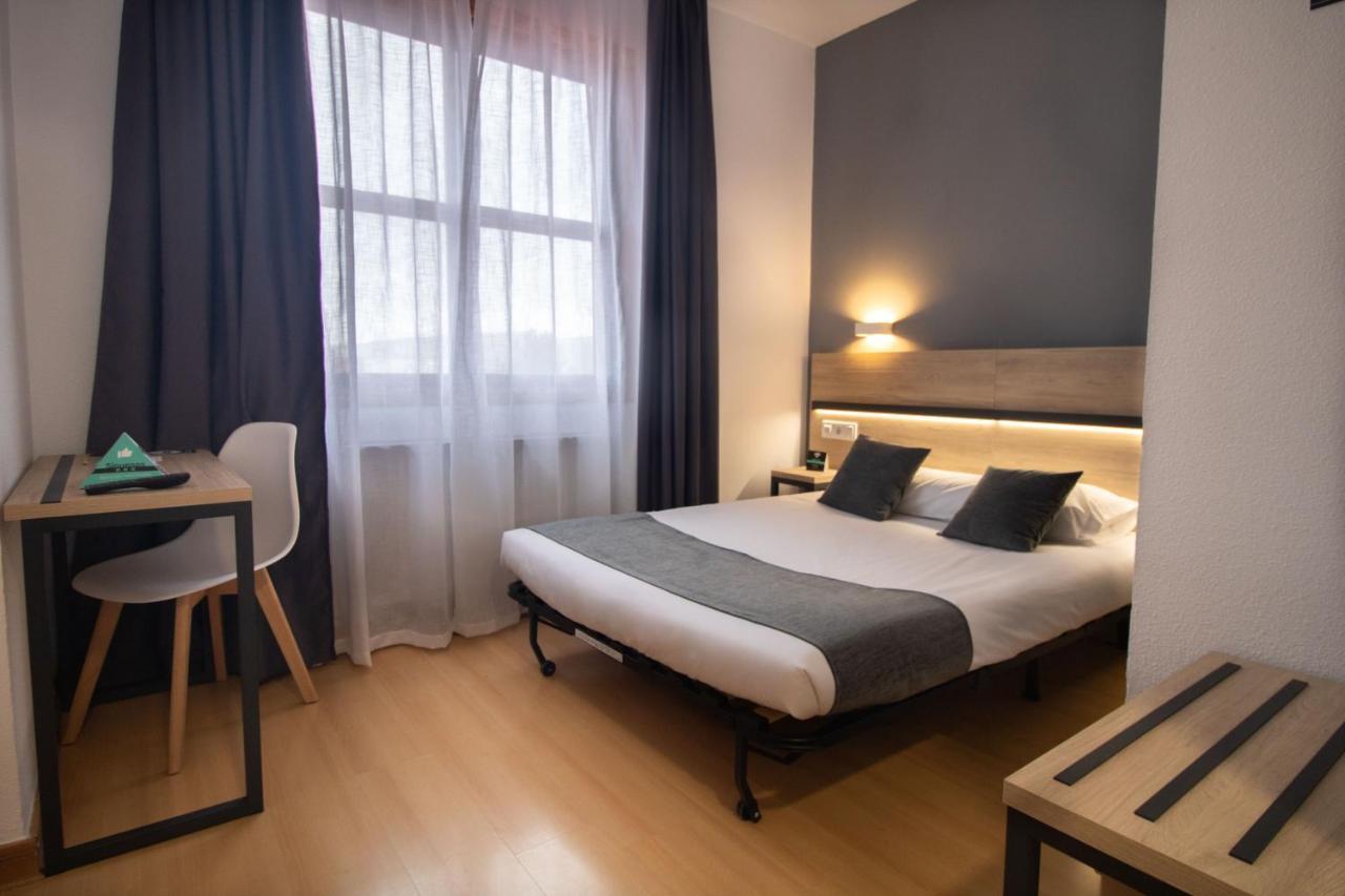 Alda Puerto Seco Hotel Burgo Екстериор снимка