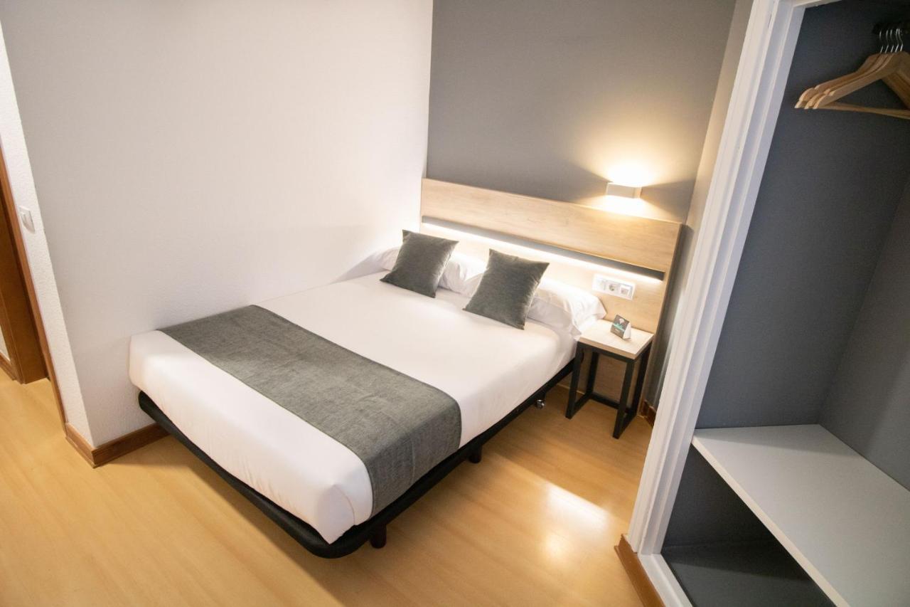 Alda Puerto Seco Hotel Burgo Екстериор снимка
