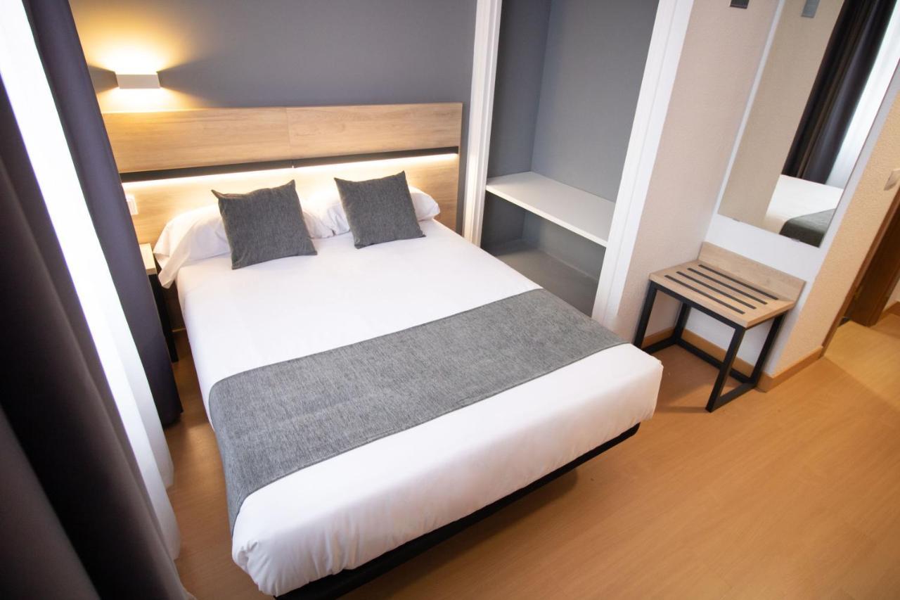 Alda Puerto Seco Hotel Burgo Екстериор снимка